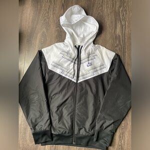 Vintage Nike Waterproof Jacket - White/Black - Size M - Great Condition